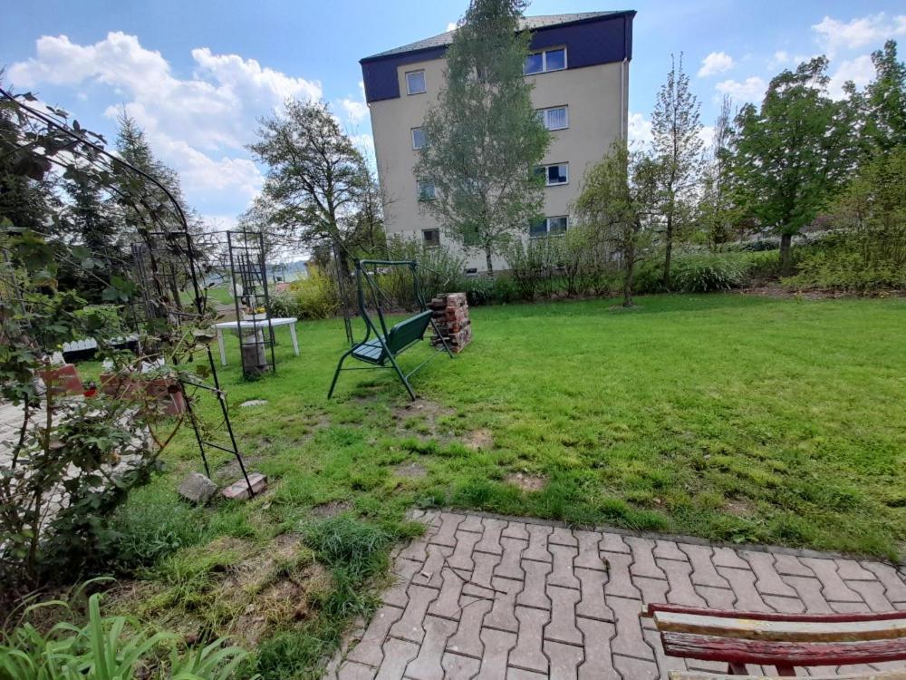 JW Retro: Vintage Cycling Haven near Krkonoše Mountains Apartment Male Svatonovice Exterior photo